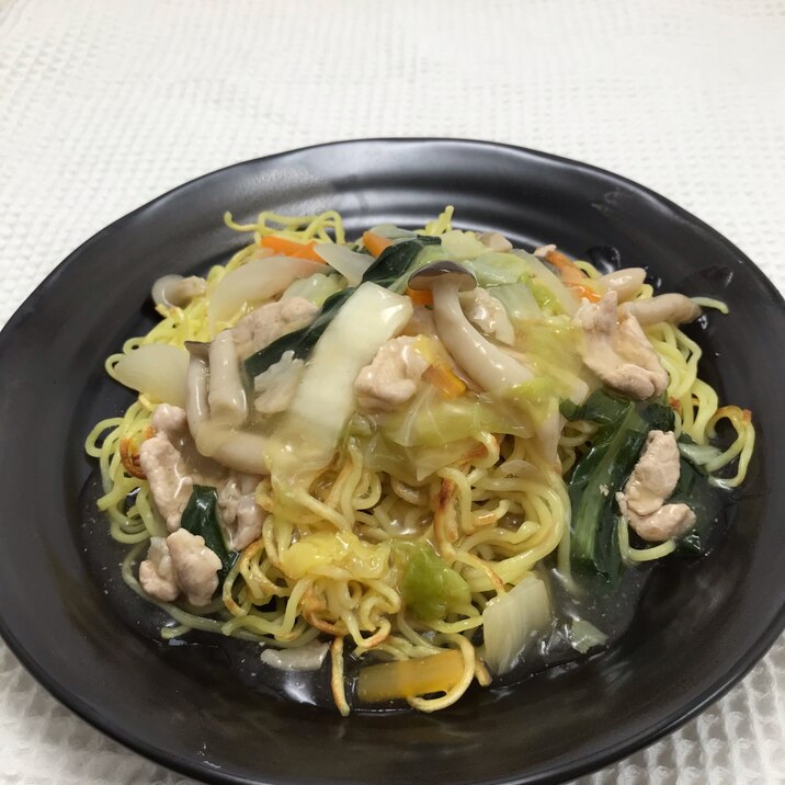 麺でもご飯でも合う！あんが美味しいあんかけ焼きそば